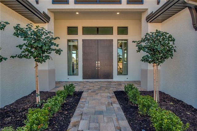 1720 SW 50th TER, Cape Coral, FL 33914