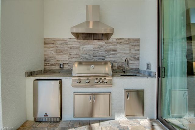 1720 SW 50th TER, Cape Coral, FL 33914