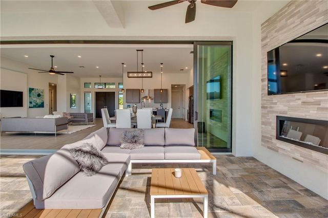 1720 SW 50th TER, Cape Coral, FL 33914