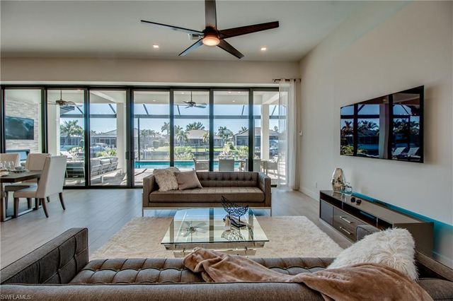 1720 SW 50th TER, Cape Coral, FL 33914