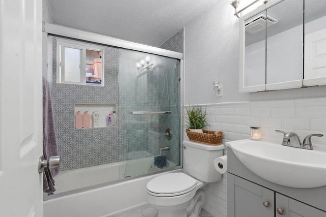 2136 Panama Street, Hayward, CA 94545