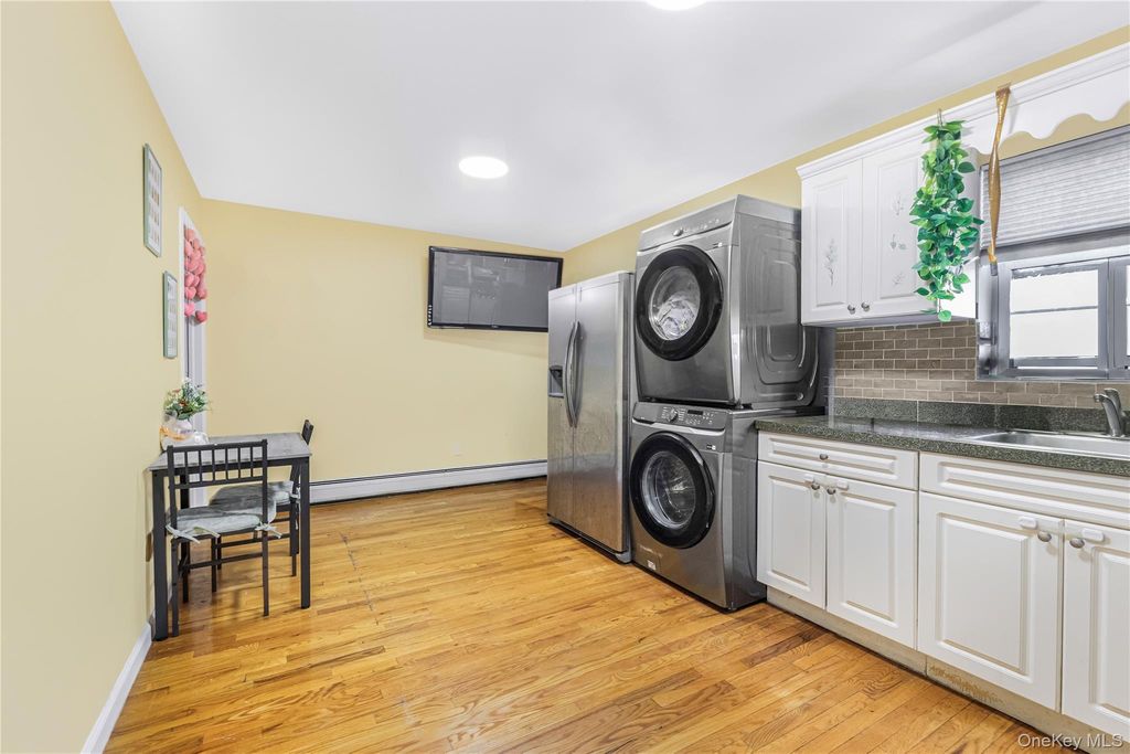 2573 Pelham Bay Park W, Bronx, NY 10475 — photo 4