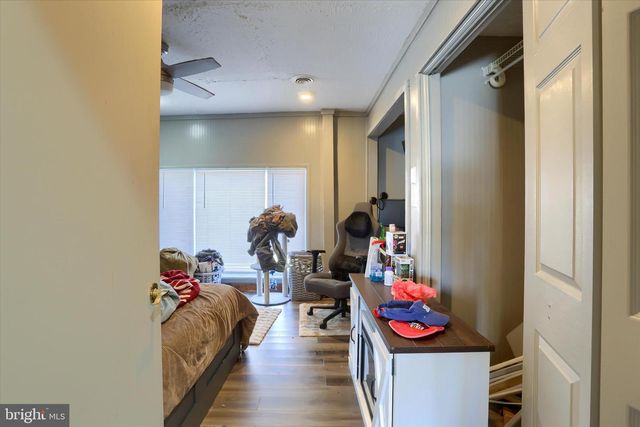 54 CAVE HILL DR, Carlisle, PA 17013