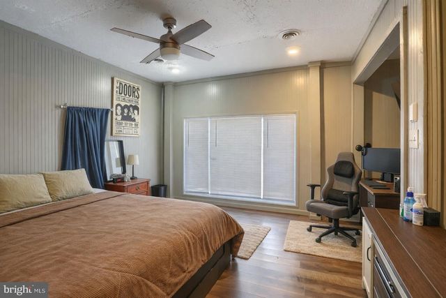 54 CAVE HILL DR, Carlisle, PA 17013