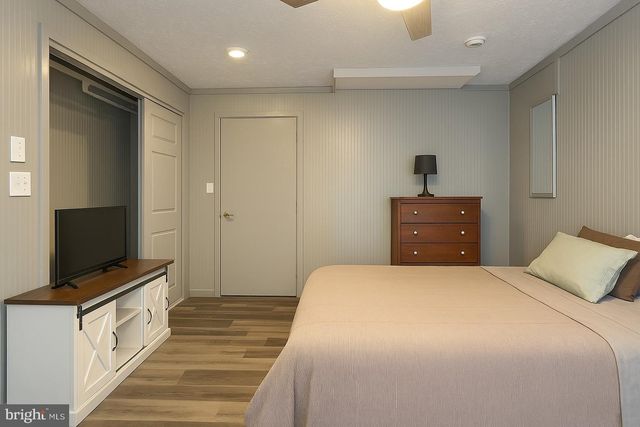 54 CAVE HILL DR, Carlisle, PA 17013