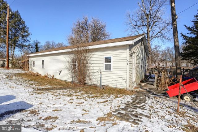 54 CAVE HILL DR, Carlisle, PA 17013