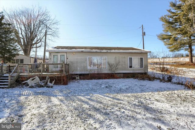 54 CAVE HILL DR, Carlisle, PA 17013