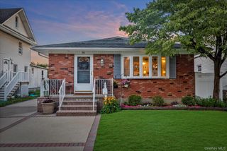 46 Forest Avenue, Valley Stream, NY 11581