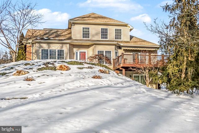 4528 LAURELWOOD DR, Harrisburg, PA 17110