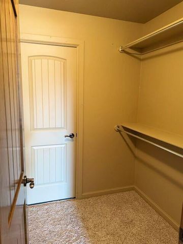 9021 NW 148th Place, Yukon, OK 73099