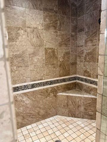 9021 NW 148th Place, Yukon, OK 73099