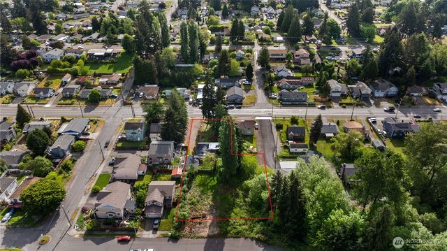 9206 Yakima Avenue, Tacoma, WA 98444
