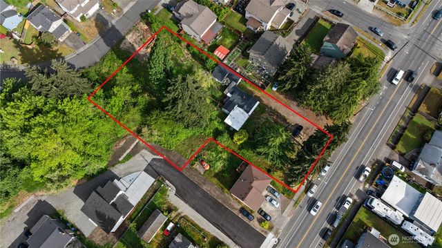 9206 Yakima Avenue, Tacoma, WA 98444