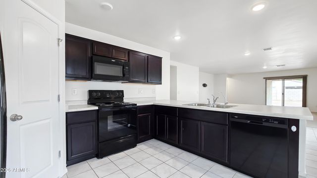 8562 S 253rd Avenue, Buckeye, AZ 85326