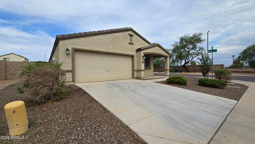 8562 S 253rd Avenue, Buckeye, AZ 85326