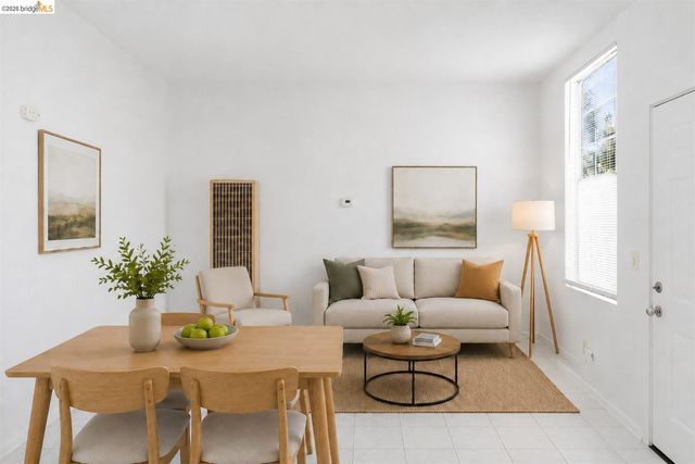 3302 California St, Berkeley, CA 94703