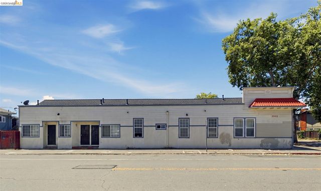 3302 California St, Berkeley, CA 94703