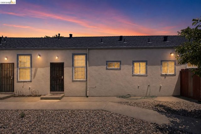 3302 California St, Berkeley, CA 94703
