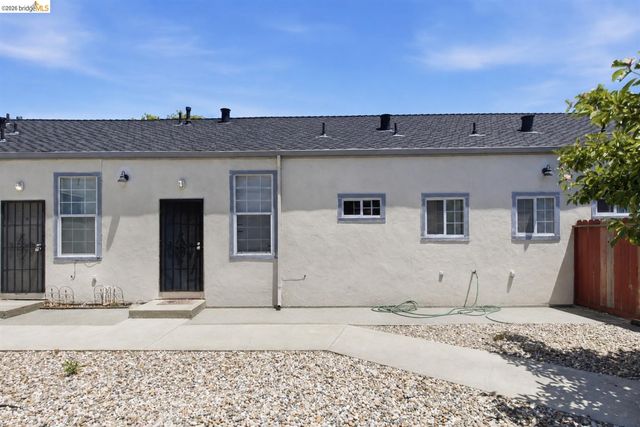 3302 California St, Berkeley, CA 94703