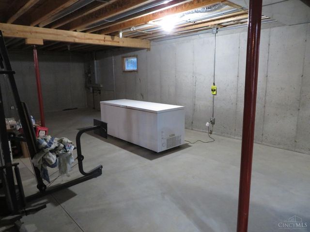 748 Inlow Avenue, Peebles, OH 45660