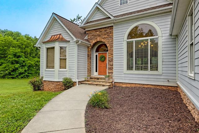 444 Spiva Bridge Way, Blairsville, GA 30512