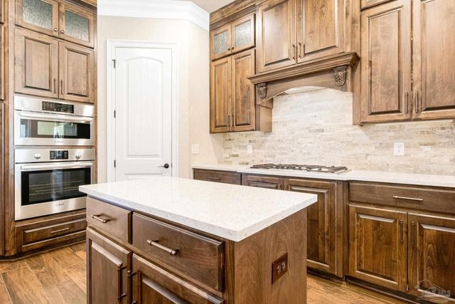 5824 Huntington Creek Blvd, Pensacola, FL 32526