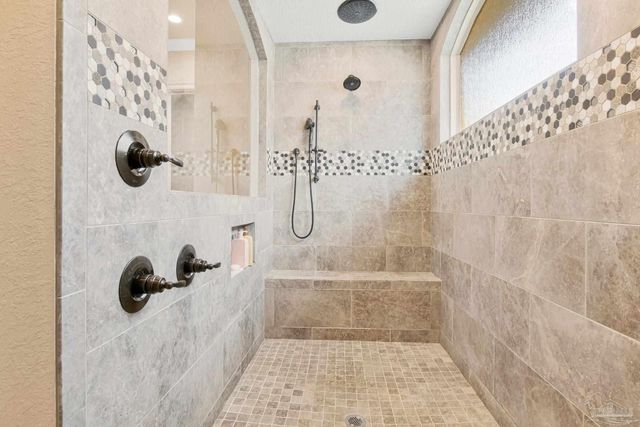 5824 Huntington Creek Blvd, Pensacola, FL 32526