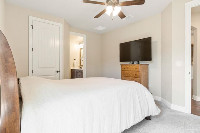 5824 Huntington Creek Blvd, Pensacola, FL 32526