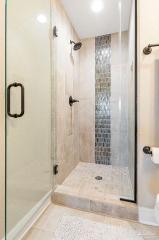 5824 Huntington Creek Blvd, Pensacola, FL 32526