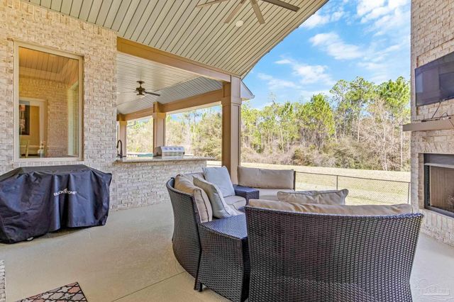 5824 Huntington Creek Blvd, Pensacola, FL 32526