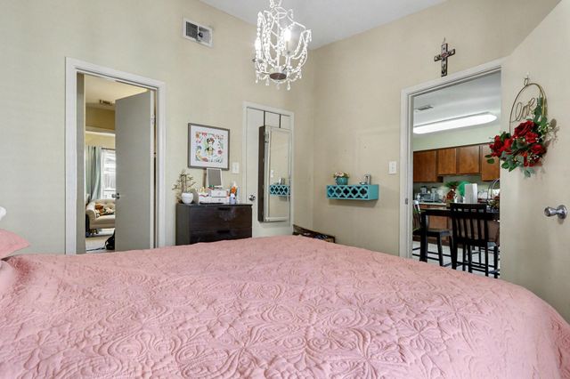 3506 Cove View Boulevard, Galveston, TX 77554