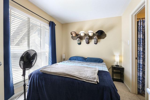 3506 Cove View Boulevard, Galveston, TX 77554