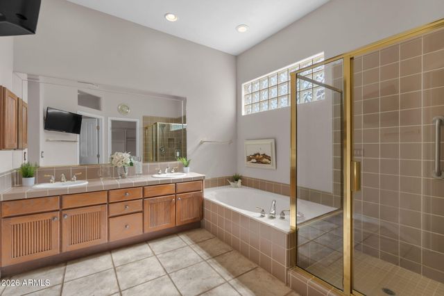 33941 N 67TH Street, Scottsdale, AZ 85266