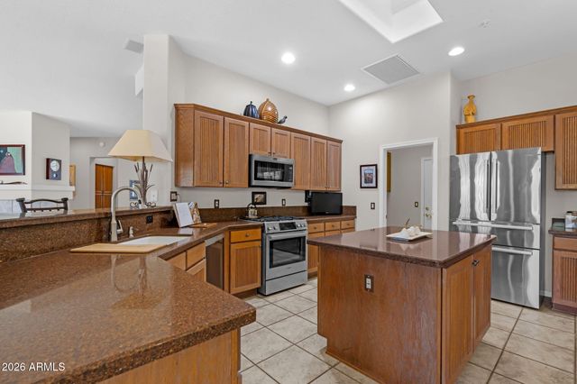 33941 N 67TH Street, Scottsdale, AZ 85266