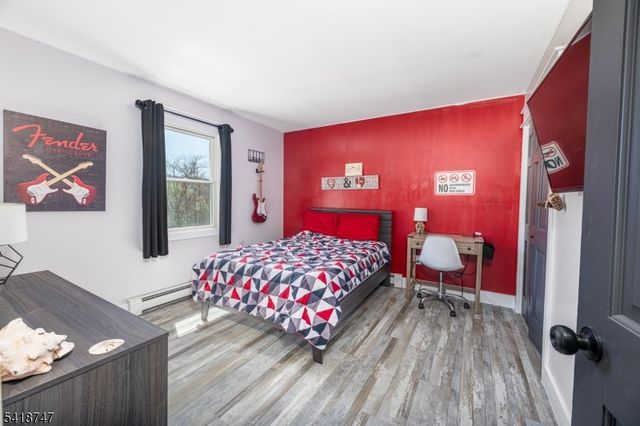 8 East Gate Dr, Vernon Twp., NJ 07418
