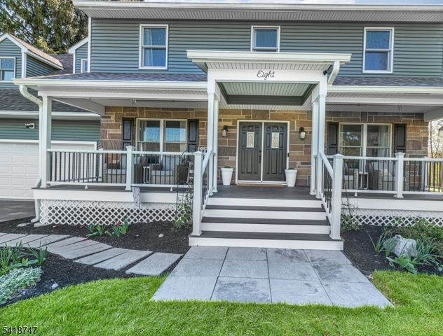 8 East Gate Dr, Vernon Twp., NJ 07418