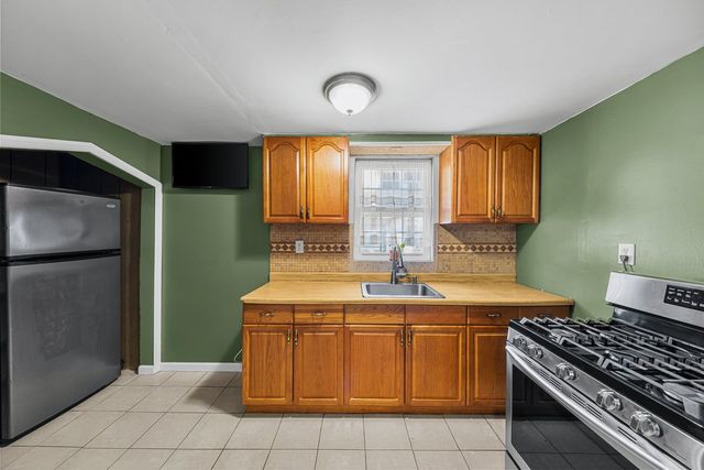 764 Carlock Avenue, Perth Amboy, NJ 08862