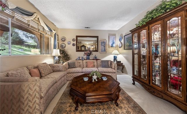 835 Kimbark, San Bernardino, CA 92407