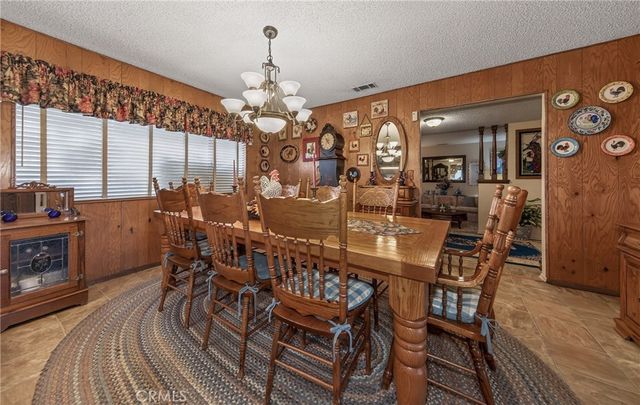835 Kimbark, San Bernardino, CA 92407