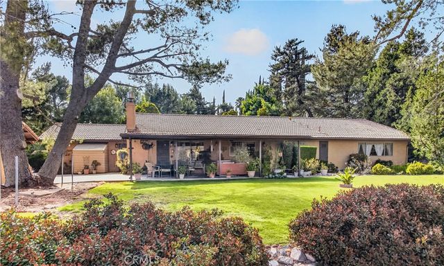 835 Kimbark, San Bernardino, CA 92407