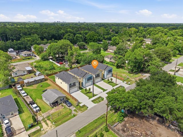 2022 Wavell Street, Houston, TX 77088