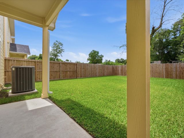 2022 Wavell Street, Houston, TX 77088