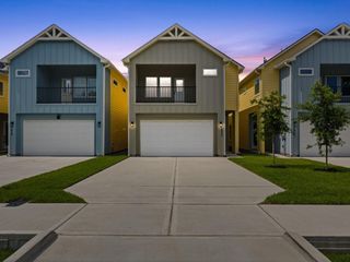 2022 Wavell Street, Houston, TX 77088