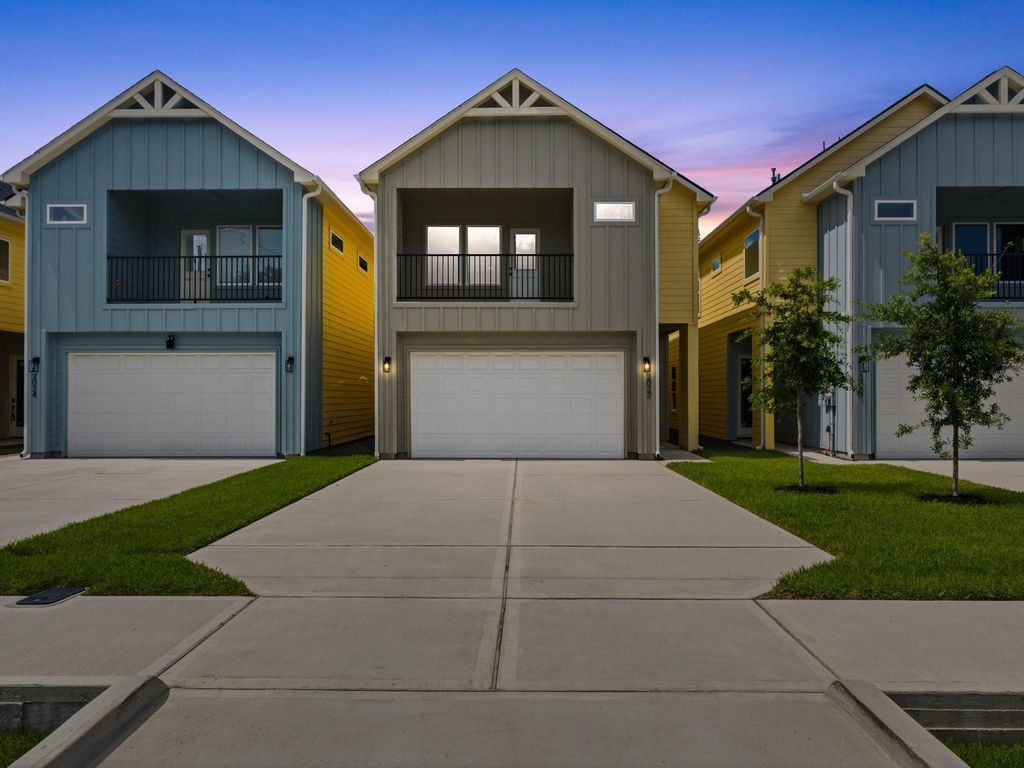 2022 Wavell Street, Houston, TX 77088