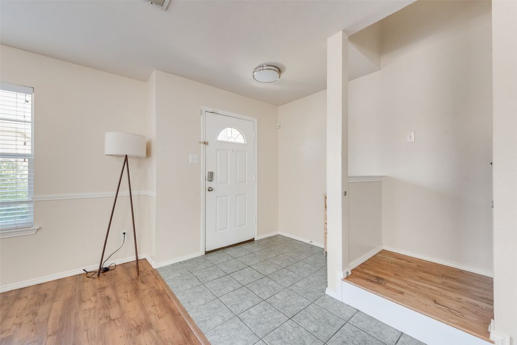 13529 Lost Spurs Road, Fort Worth, TX 76262 — photo 4