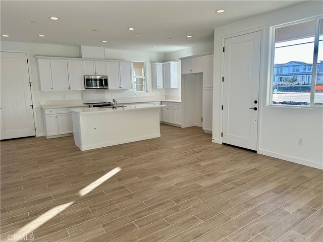 212 Kitty Hawk Court, San Luis Obispo, CA 93401