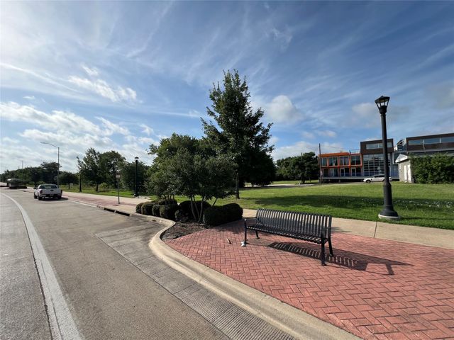 1159 Evans Avenue, Fort Worth, TX 76104