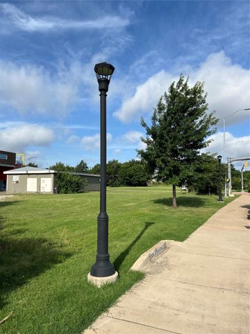 1159 Evans Avenue, Fort Worth, TX 76104