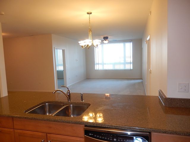 850 Village Center Drive 301, Burr Ridge, IL 60527