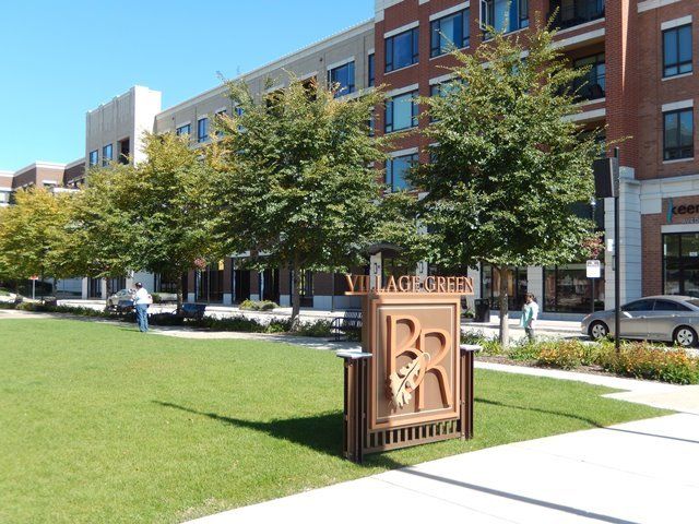 850 Village Center Drive 301, Burr Ridge, IL 60527